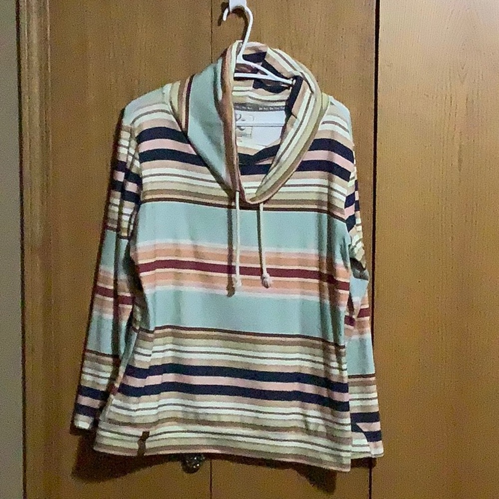 Ampersand cowl neck
